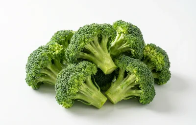 raw broccoli leaves