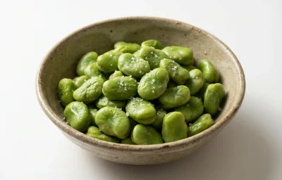 boiled salted broadbeans