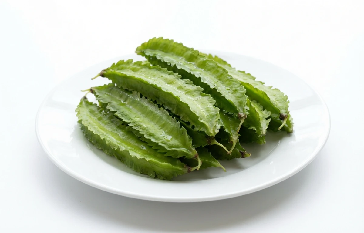 boiled unsalted winged beans