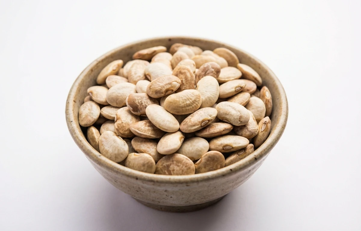 Dried Mochai Kottai