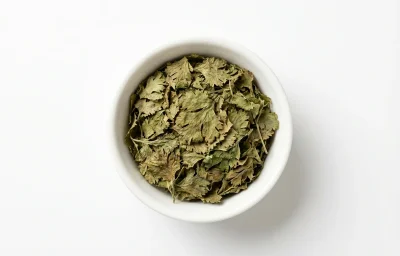 dried coriander leaf