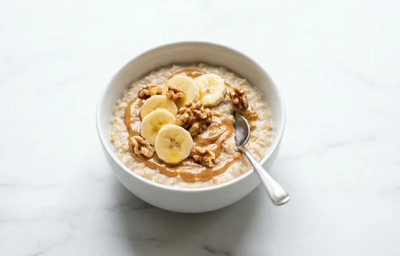 Oatmeal with Peanut Butter and Banana